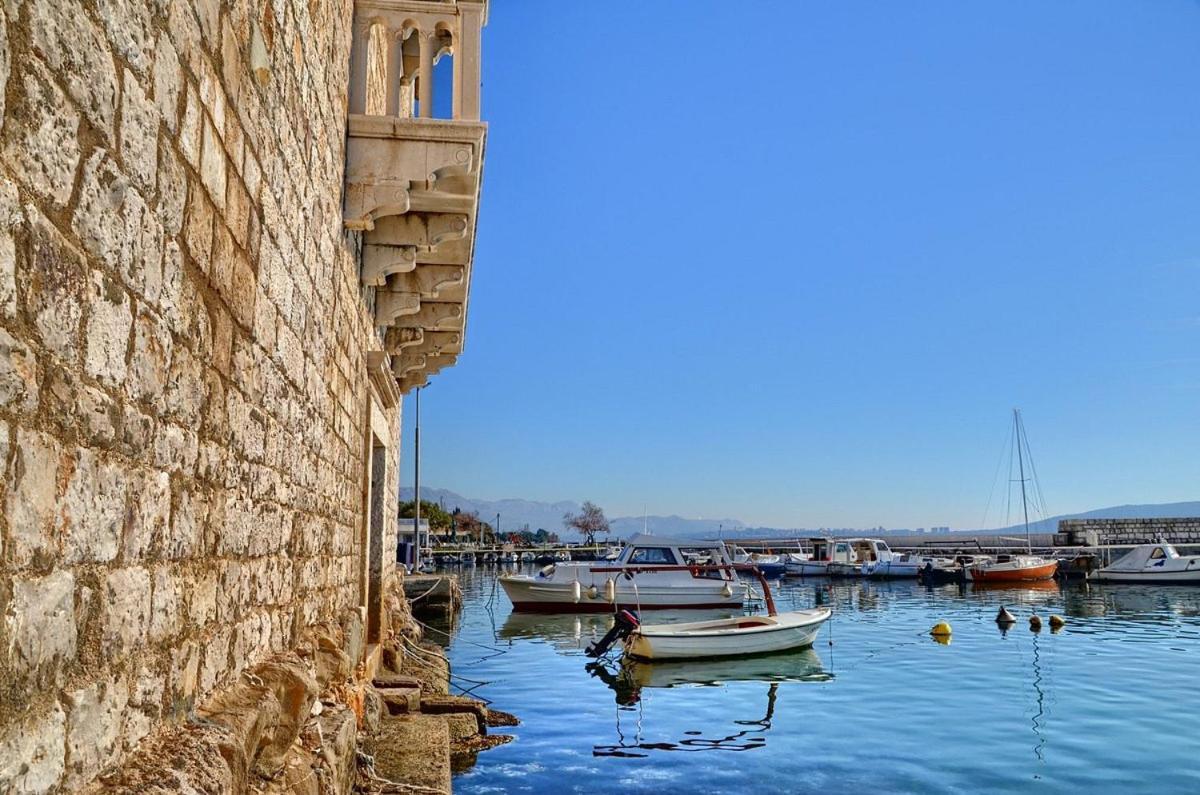 Apartment Lamaro Kastela Bagian luar foto